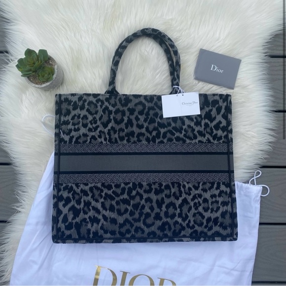Christian Dior Gray Leopard Mizza Embroidery Large Tote - Picture 3 of 6